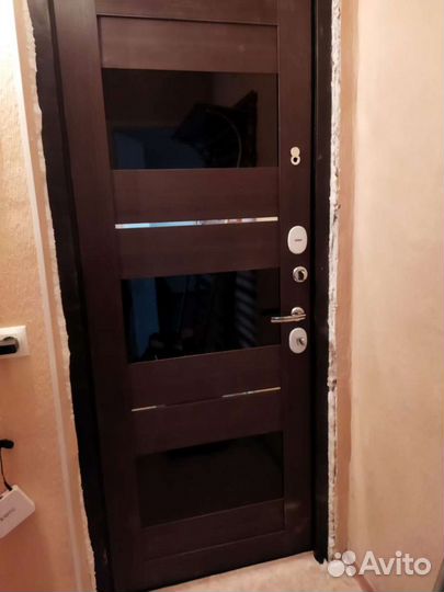 Установка входных дверей