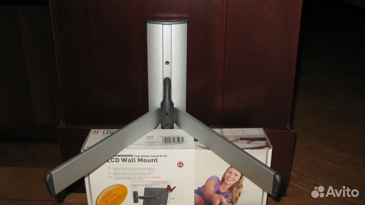 Настенный кронштейн полка для DVD фирмы «barkan»