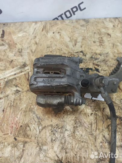 Тормозной суппорт задний левый Suzuki Kizashi