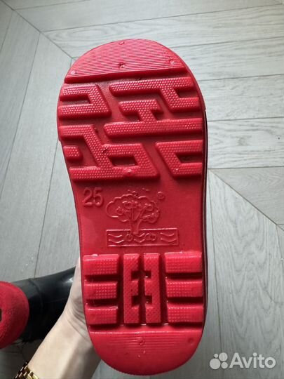 Детские резиновые сапоги 25 размер