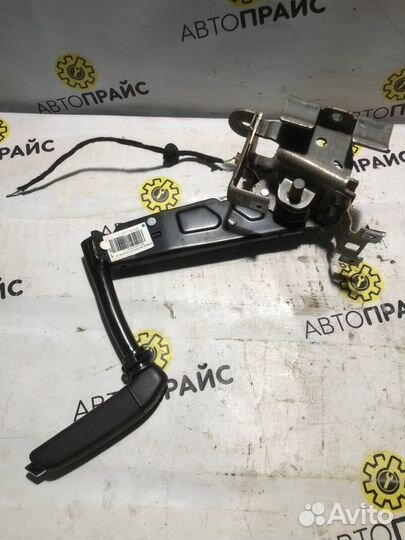 Ручник Peugeot 308 EP6 2008