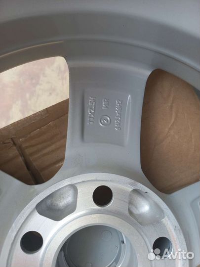 Диски R16 5x108 Dezent TX Silver