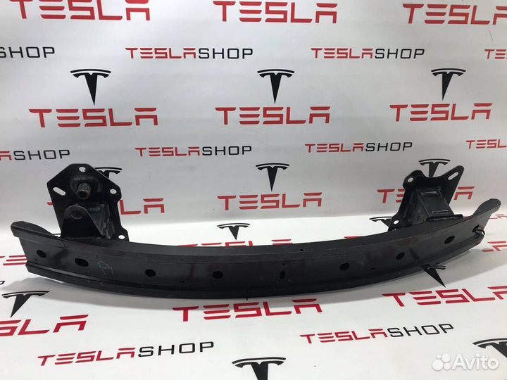 Усилитель переднего бампера Tesla Model X 2016