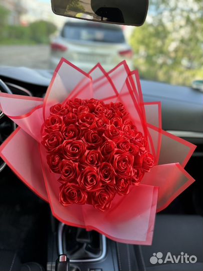 Букет роз из атласных лент