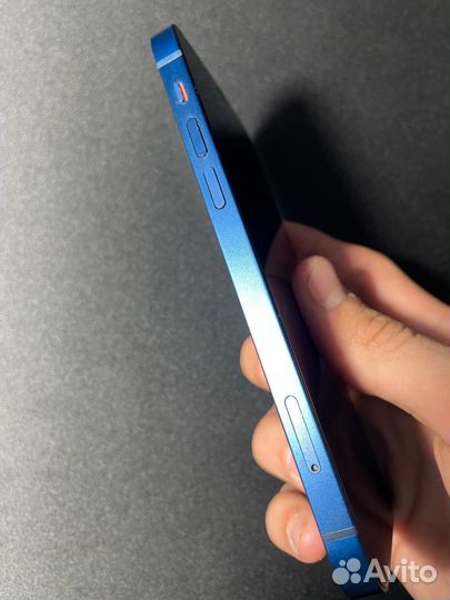 iPhone 12, 64 ГБ