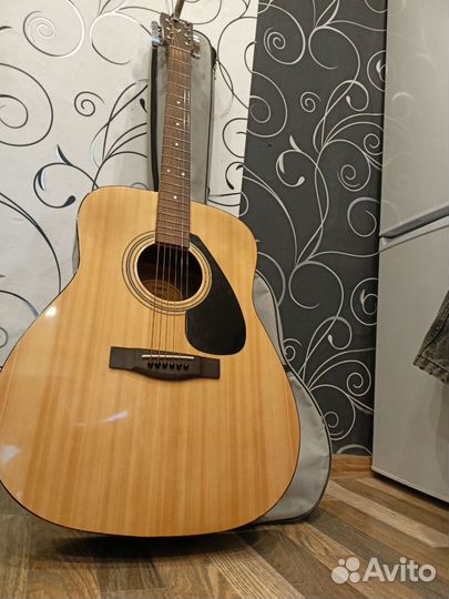 Гитара Yamaha F310 + каподастр + чехол