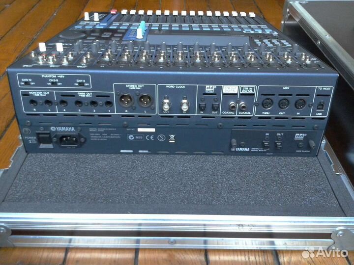 Микшерный пульт yamaha 01V96