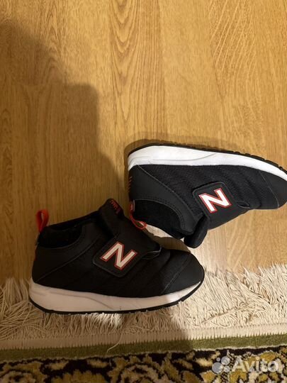 Кроссовки осень - весна new balance