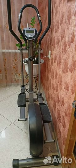 Эллиптический тренажер