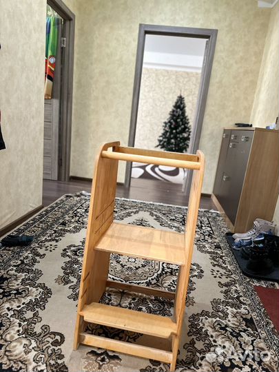 Башня помощника стремянка детская