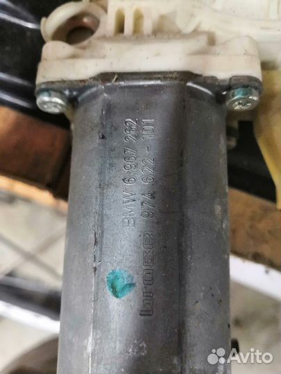 Стеклоподъемник задний правый BMW X5 E70