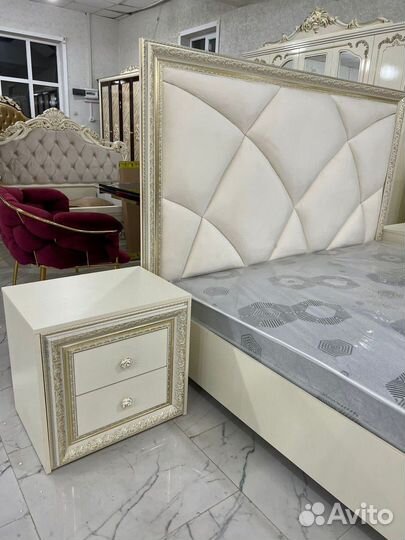 Спальня / Спальный гарнитур