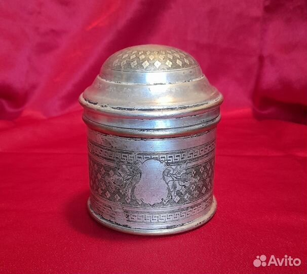 Шкатулка norblin 1860 е годы