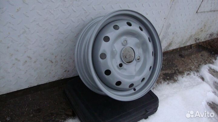 Абсолютно новые диски СССР штампы для ваз ока