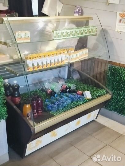 Холодильная витрина