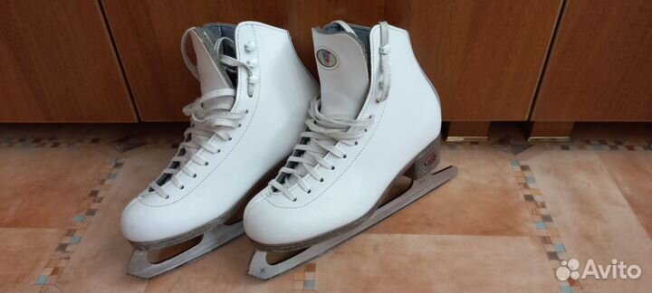 Коньки фигурные
