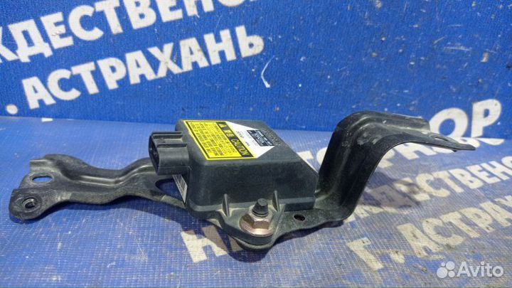Датчик курсовой устойчивости Lexus Rx300 кроссовер