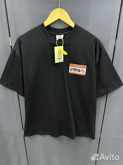 Футболка vetements hello my name is oversize