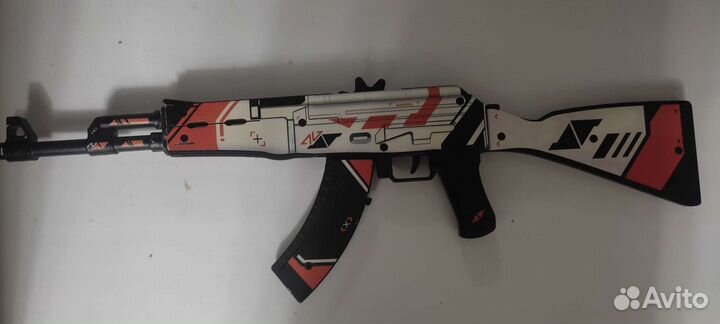 Деревянный автомат на резинках