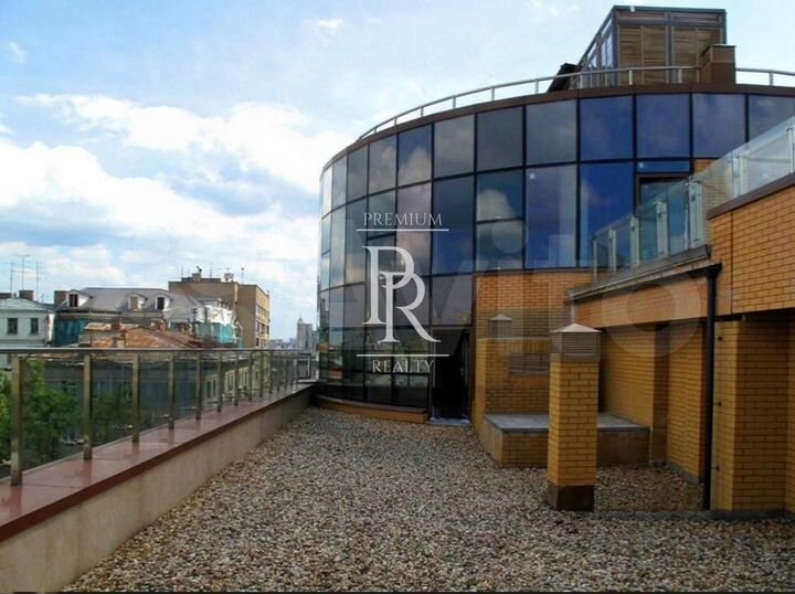 6-к. квартира, 550,9 м², 6/7 эт.