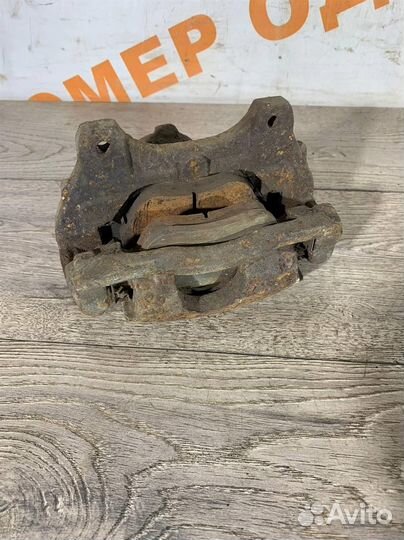 Суппорт передний правый Fiat-Фиат Albea 2003