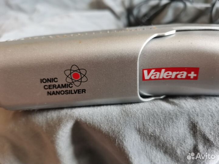 Выпрямитель для волос профессиональный