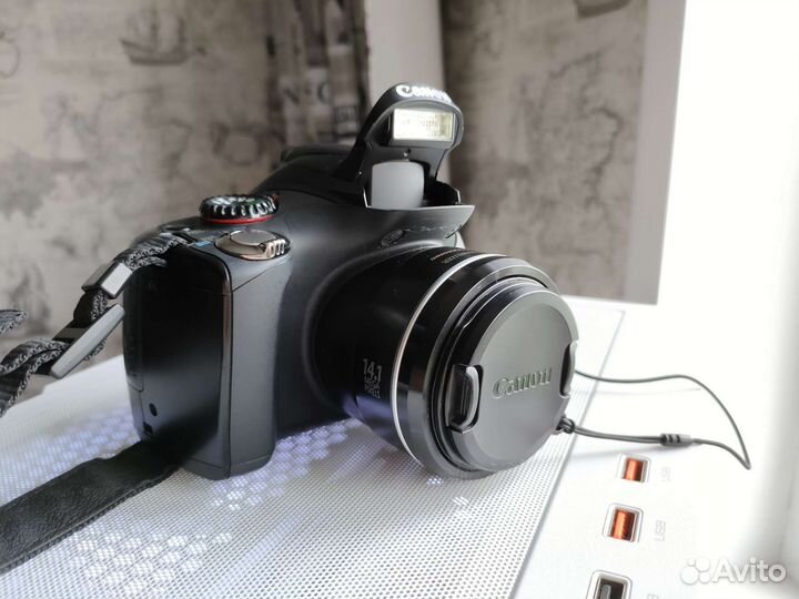 Фотоаппарат Canon PC1560 7.4v