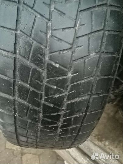 Bridgestone Blizzak DM-V1 215/65 R16 98P