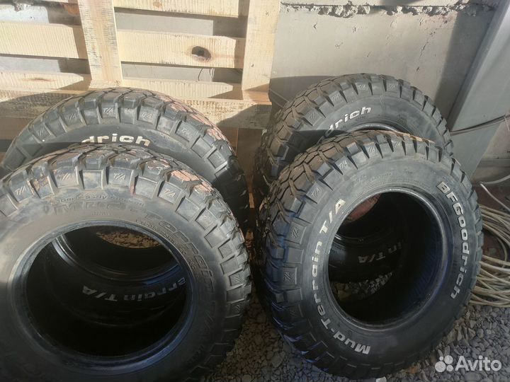 Bfgoodrich Mud-Terrain T/A 245/75 R16