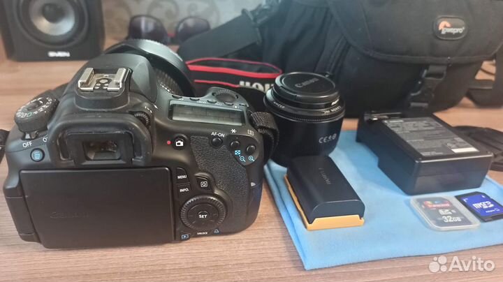 Canon EOS 60D + 2 объектива