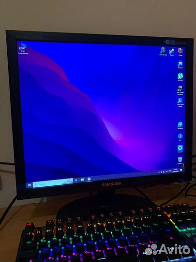 Монитор Samsung 19