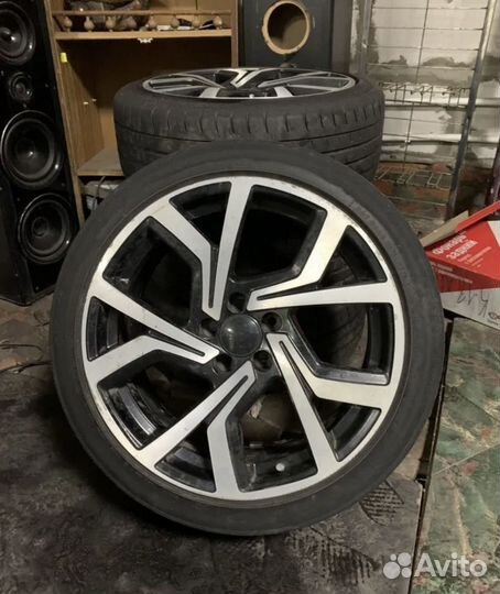 Продам 205/45/17