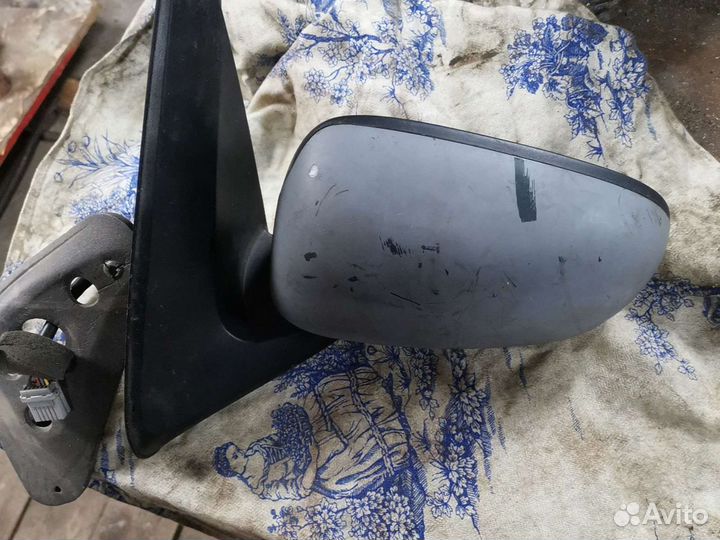 Зеркало левое заднего вида