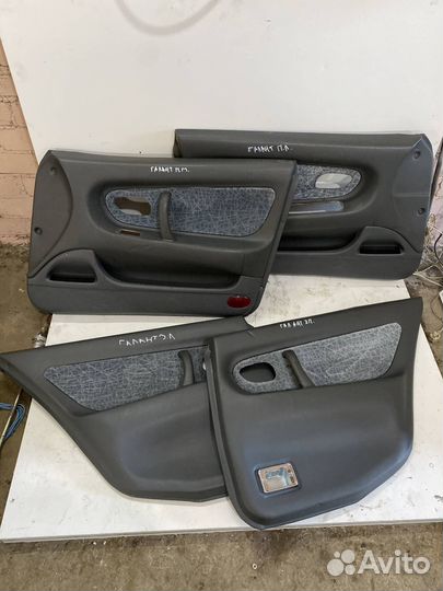 Накладка двери Mitsubishi Galant 7