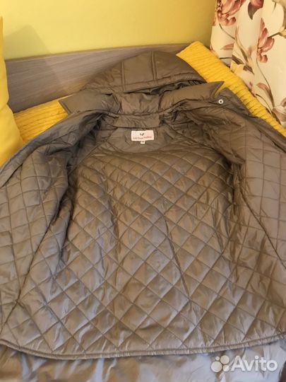 Плащ на девочку с декором