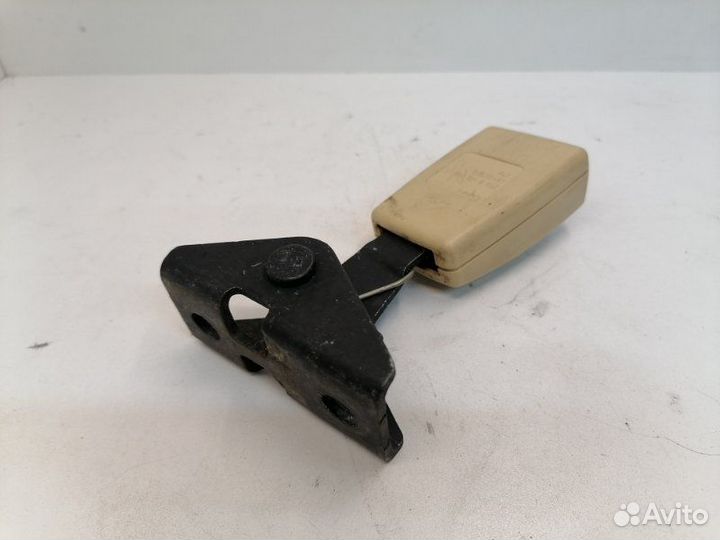 Замок ремня безопасности Volkswagen Touareg 3.0