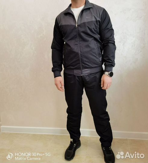 Спортивный костюм Nike