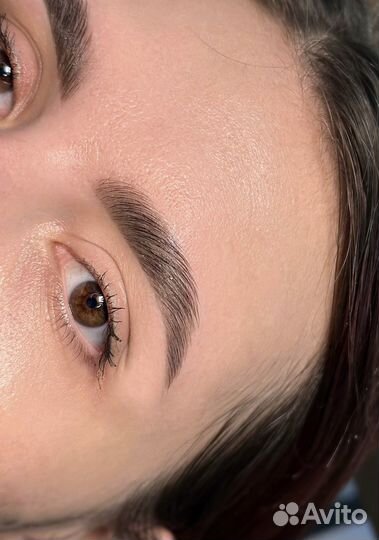 Наращивание ресниц, архитектура бровей