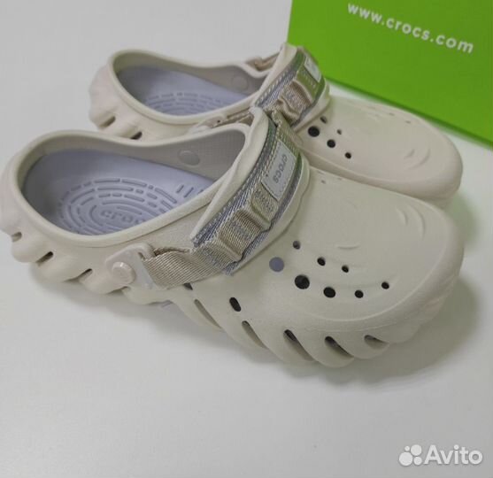 Сабо Crocs echo clog бежевые