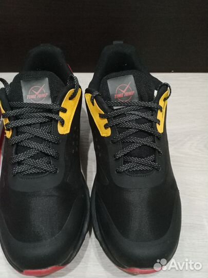 Кроссовки мужские