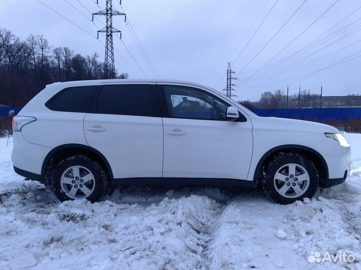 Mitsubishi Outlander 2.0 CVT, 2014, 198 000 км