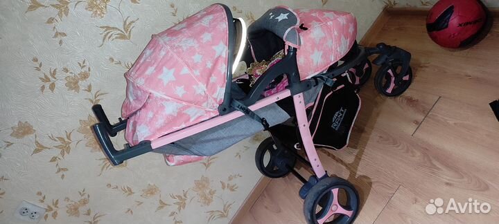 Прогулочная коляска