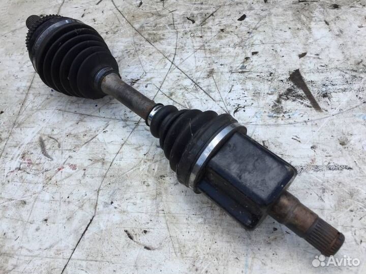 Привод передний левый