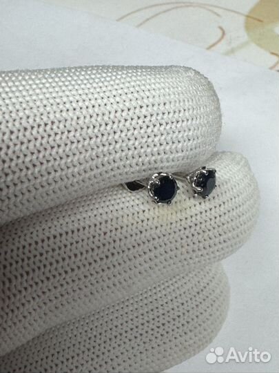 Золотые серьги с сапфирами