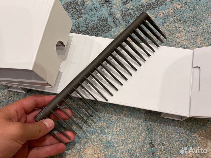 Набор расчесок dyson 2в1