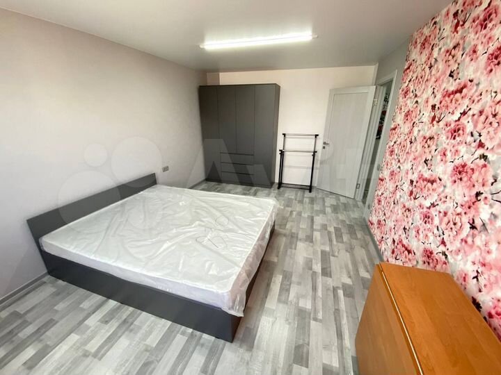 2-к. квартира, 65 м², 7/9 эт.