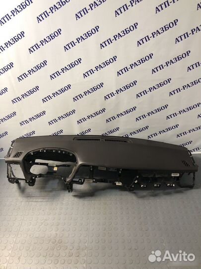 Торпедо Hyundai Genesis G80 2014