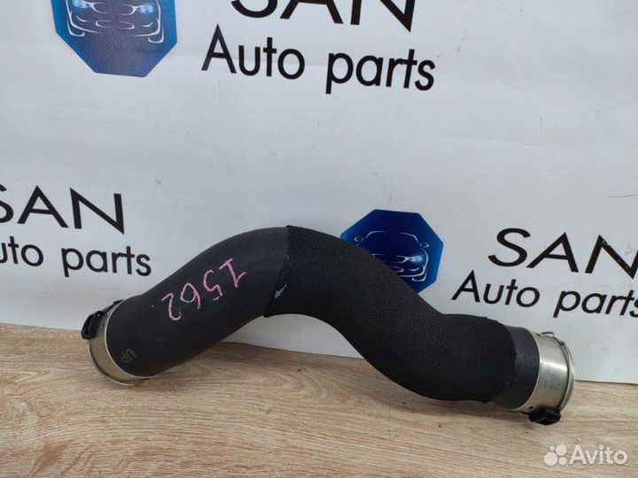 Патрубок интеркулера Bmw 3 F30 N47D20 2012