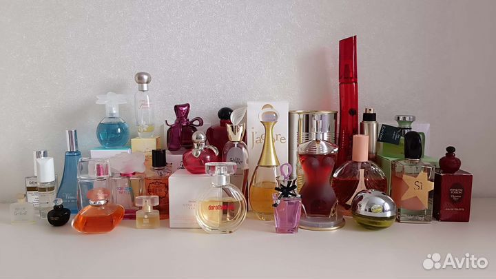 Винтажные духи и флаконы