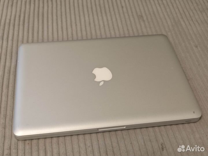 Apple MacBook Pro 13